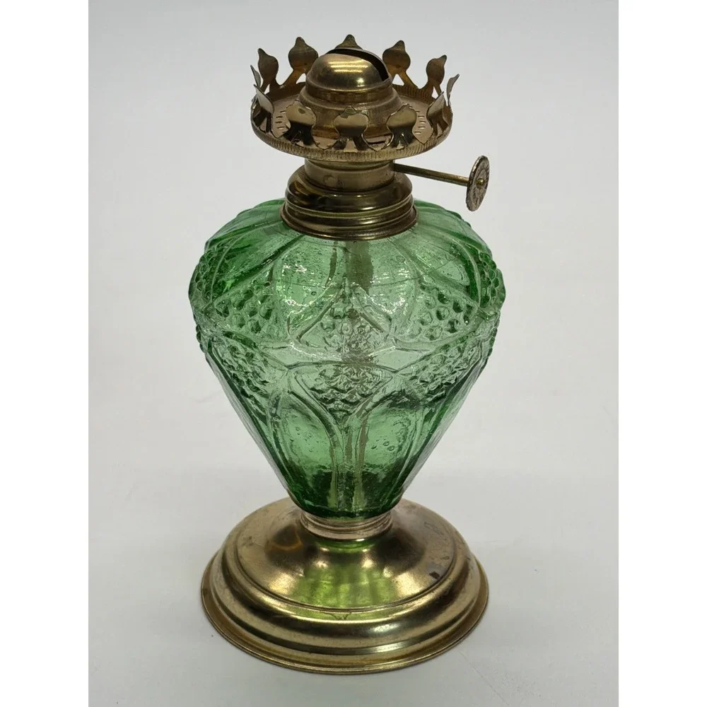N/A vintage green